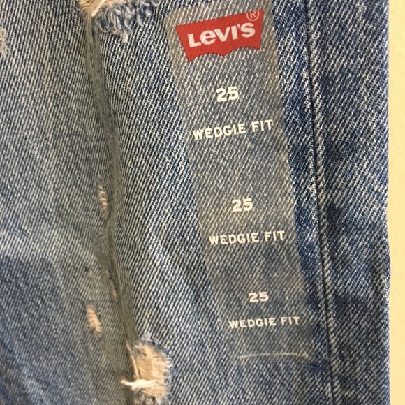 Levi’s wedgie icon Jean - Picture 2 of 6